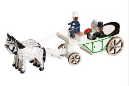 Miniatur-Pferdegespann Hochzeitskutsche